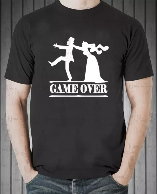 camiseta negra hombre game over 1